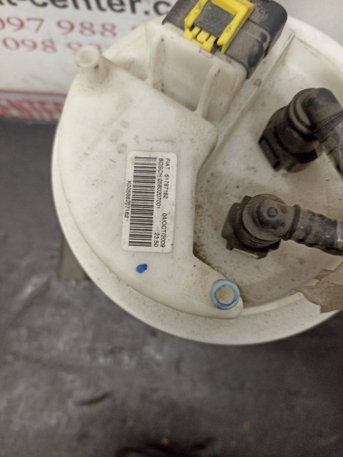 Паливний насос в бак 1.4 hdi (колба)