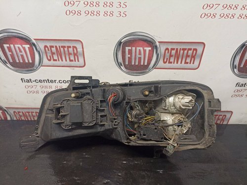 Фара правая Fiat Stilo
