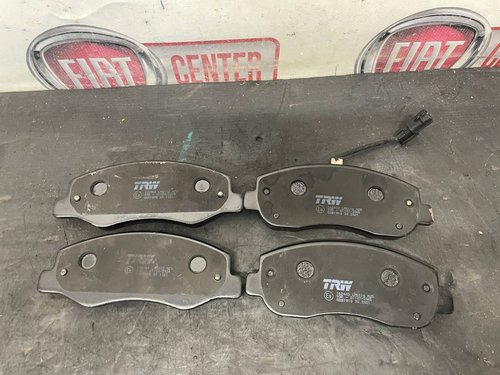 Комплект гальмівних колодок nissan qashqai j11