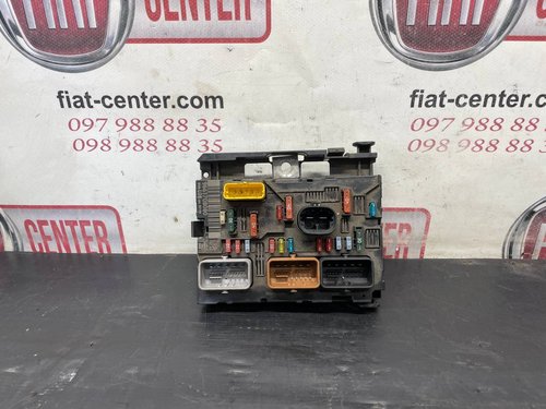 Блок запобіжників BSM-L08 Citroёn C4 Picasso