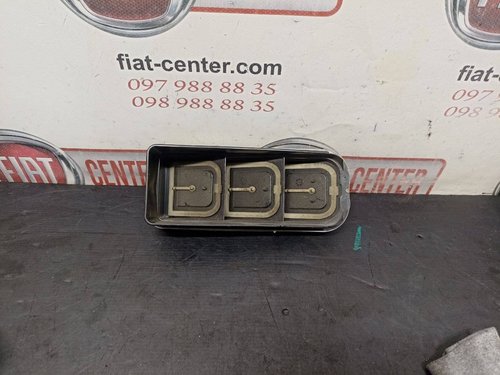 Решетка вентиляционная задняя Peugeot 3008 II