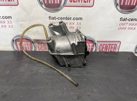 Корпус паливного фільтра 2.0 HDI