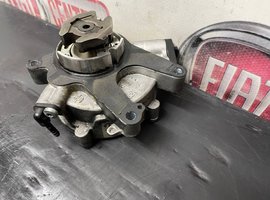 Вакумный насос 1.6 Mjet