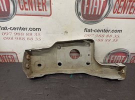 Крепление усилителя бампера правое Peugeot 3008 II