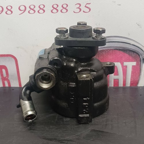 Насос гидроусилителя руля (ГУР)  1.6