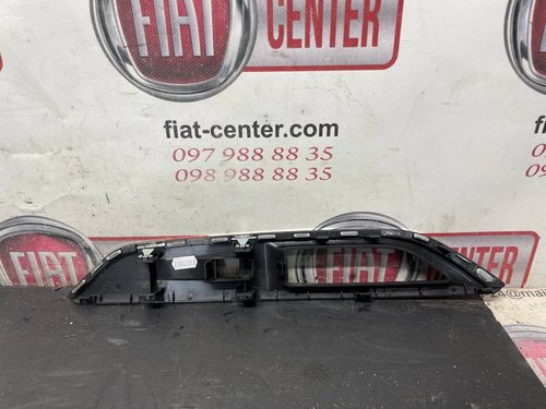 Пластик панелі управління склом передній лівий