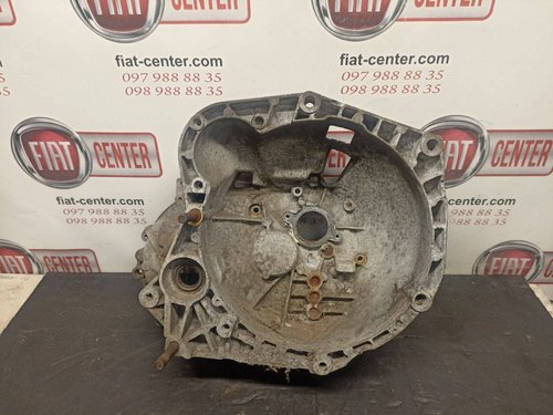 Корпус коробки перекючення передач 1.9 JTD