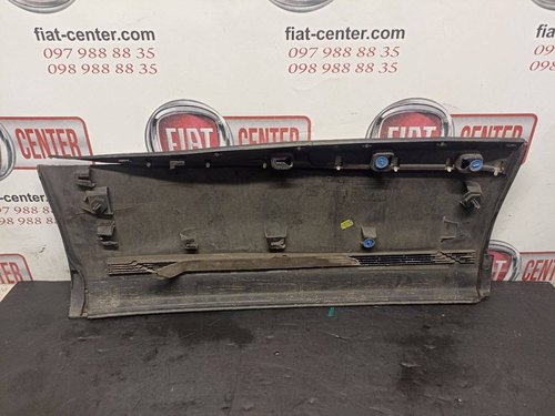 Молдинг задньої лівої дверки (хромований)