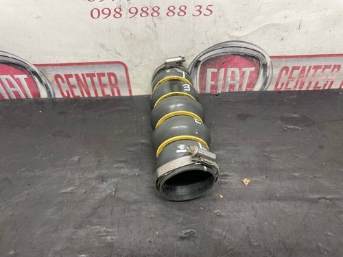 Патрубок інтеркуллера 1.6 hdi