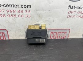 Реле свічок накалу  1.6 HDi