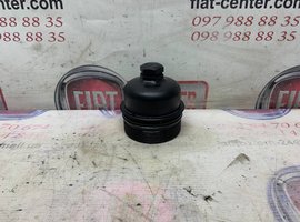 Кришка масляного корпуса 1.4 1.6 Hdi