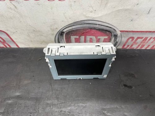 Дисплей магнітоли