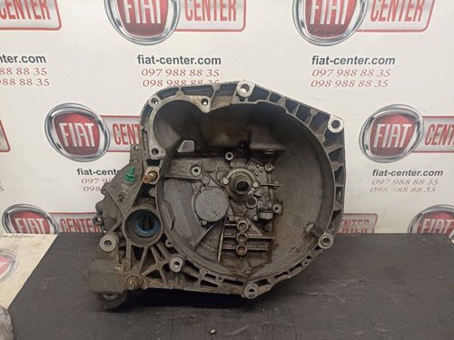 Корпус коробки переключення передач 1.9 jtd