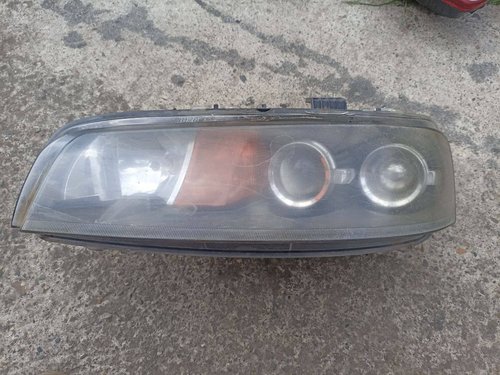 Фара ліва Fiat Punto ІІ