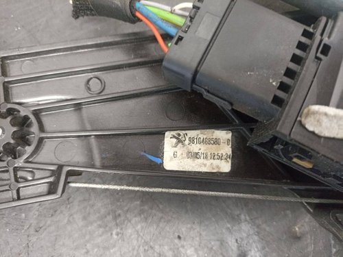 Механизм стеклоподъемника двери задней, левой Peugeot 3008 II