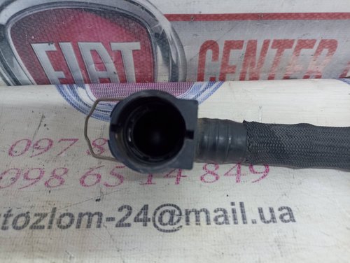 Патрубок воды 1.6 Mjet
