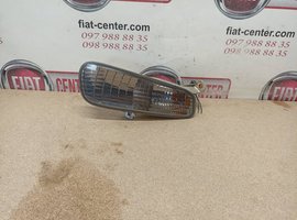 Повторювач повороту правий в передній бампер