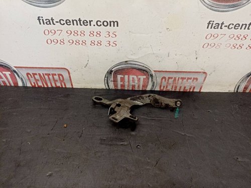 Кронштейн кріплення трубок 1.6 thp