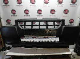 Бампер передний.