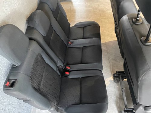 Комплект сидінь