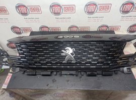 Решетка радиатора рестайлинг