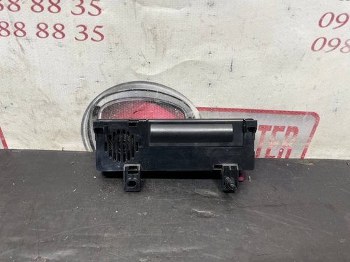 Модуль антени