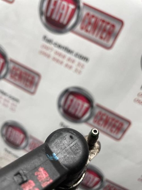 Форсунка 2.0 HDi