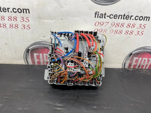 Блок предохранителей 1.6 Mjet