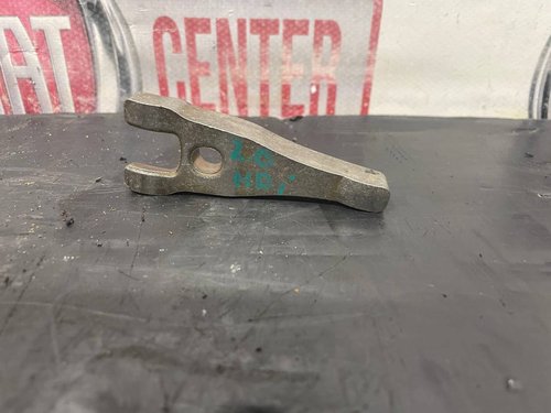 Кронштейн кріплення форсунки 2.0 HDI