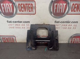 Підставка блока управління двигуном