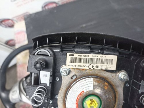 Подушка безпеки в руль (Airbag)