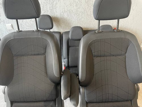 Комплект сидінь