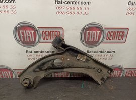 Важіль передньої підвіски нижній, правий Peugeot 3008 II