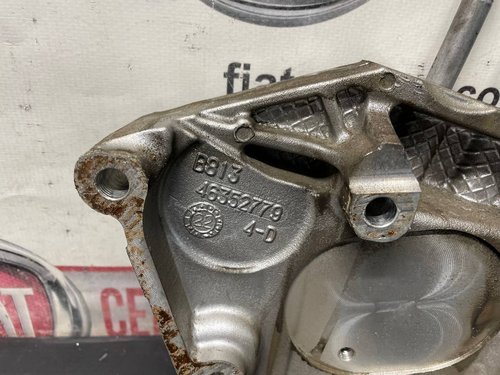 Кронштейн крепления двигателя 1.6 Mjet