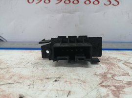 Резистор пічки (реостат)