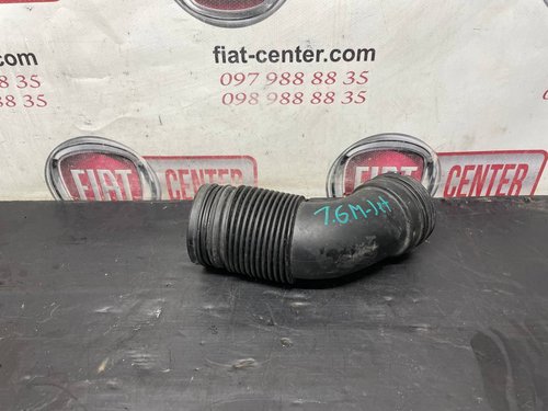 Патрубок воздушного фильтра 1.6 Mjet