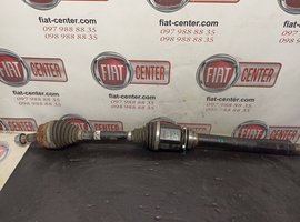 Піввісь передня права1.5 Mild Hybrid