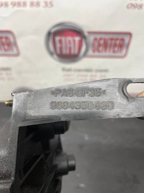 Кронштейн кріплення паливного фільтра 2.0 HDi