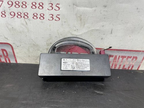 Модуль антени