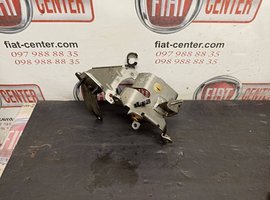 Кронштейн кріплення проводки двигуна