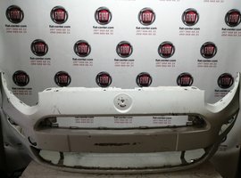 Бампер передній.