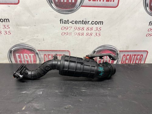 Патрубок інтеркулера 1.6-2.0 Mjet