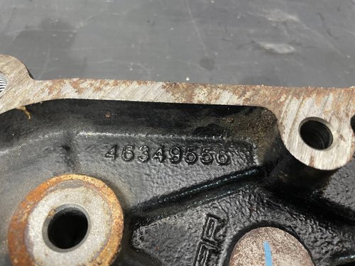 Кронштейн кріплення натяжного ролика ГРМ 1.6 Mjet