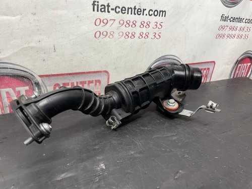 Патрубок інтеркулера 1.6-2.0 Mjet