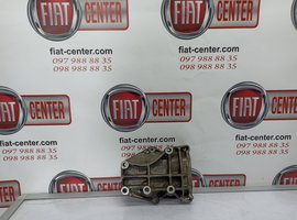 Кронштейн компресора кондиціонера  1,9 Jtd-Mjtd