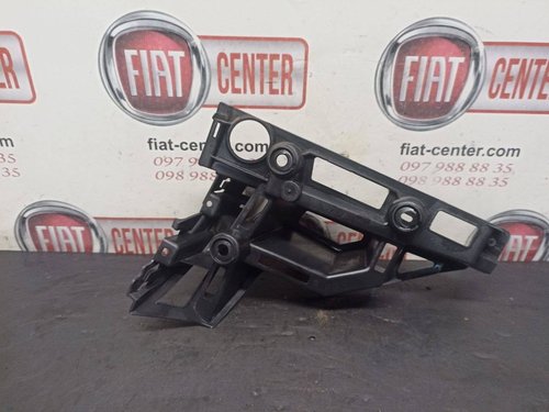 Кронштейн заднього бампера правий Peugeot 3008 II