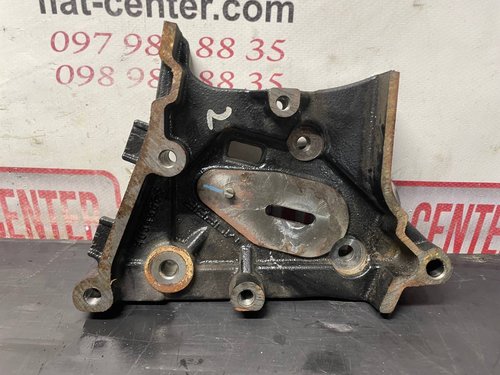 Кронштейн кріплення натяжного ролика ГРМ 1.6 Mjet