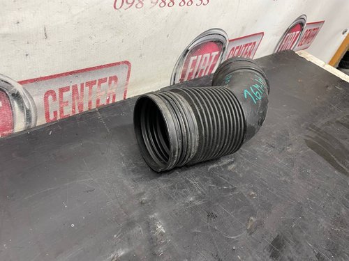 Патрубок воздушного фильтра 1.6 Mjet