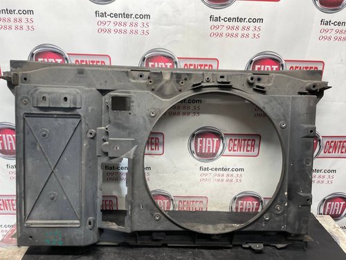 Дифузор радіатора 1.6 HDI