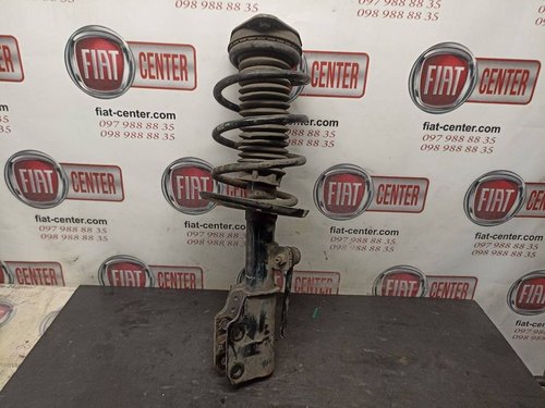 Амортизатор передній лівий